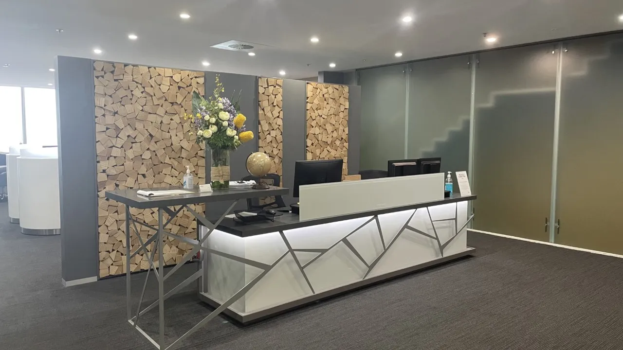 Regus - 180 Lonsdale